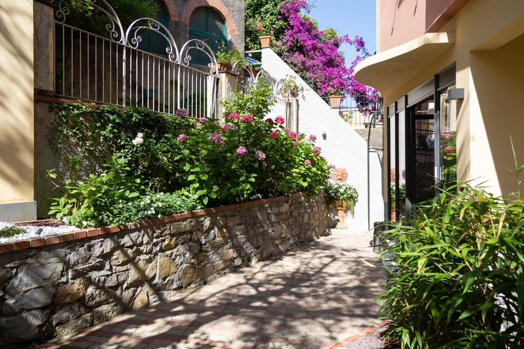 The Time -home & Hotel- Santa Margherita Ligure